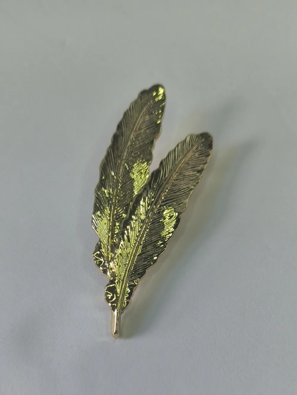 Gerrys Gold Tone Feather Pin Brooch